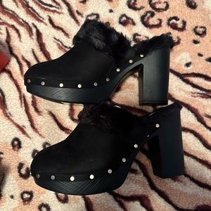 Cute Faux Suede Fur Clogs
